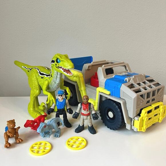 Fisher-Price Imaginext Jurassic Park Track & Transport Dino Truck - Picture 1 of 13